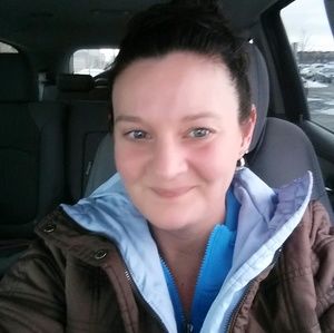 Meet your Posher, Corinne